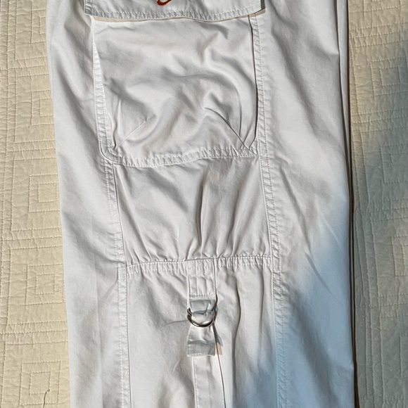 Nike women’s cargo capris - Picture 8 of 10